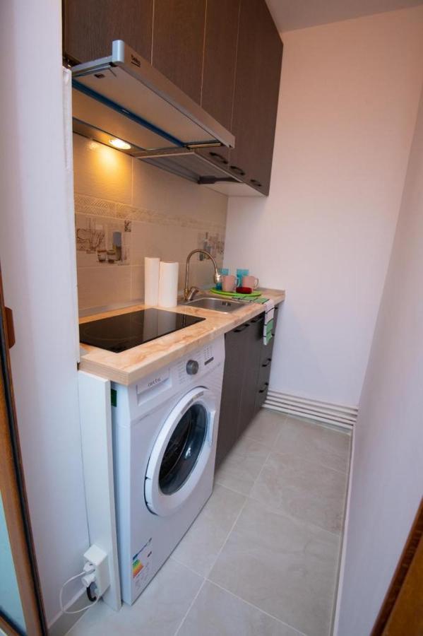 Studio Zona Tiglina Flori Galaţi Esterno foto